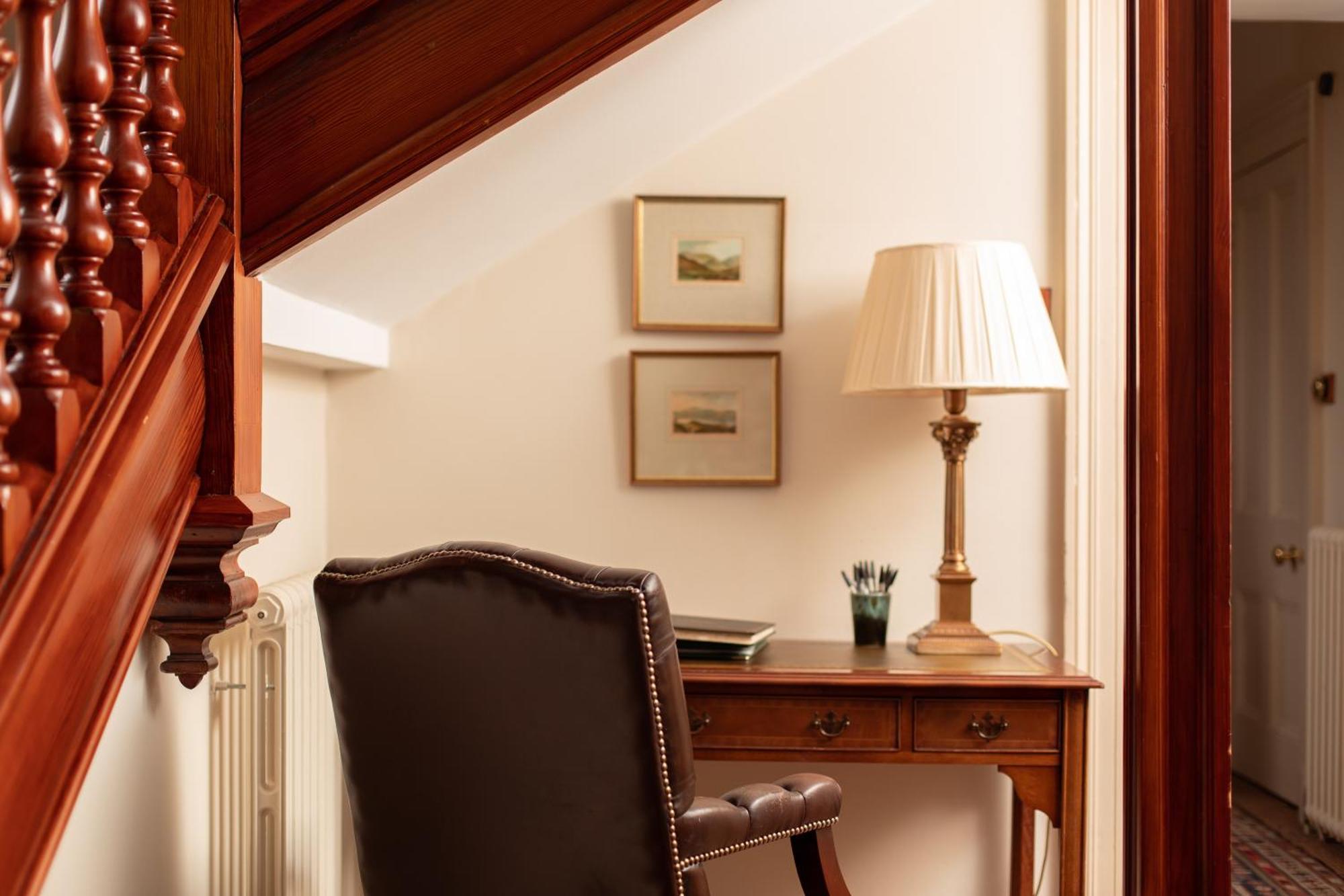 Inveroykel Lodge At Rosehall Экстерьер фото